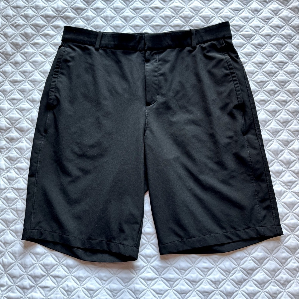 Nike Golf Dri-FiIT Flat Front Stretch Woven Chino Shorts Black Size M Waist 32